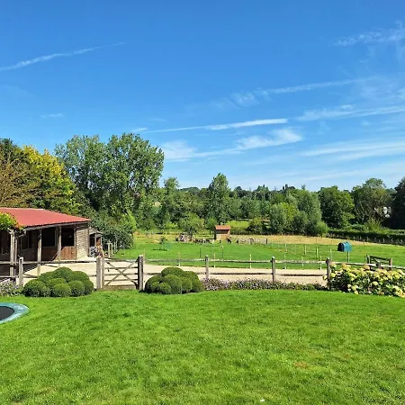 Gezellig Met Zwembad En Sauna In - Bellezelles Дом отдыха
